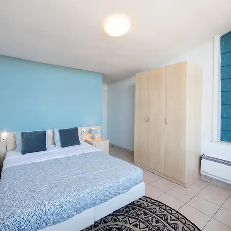 Gauguin F 0602 דירה